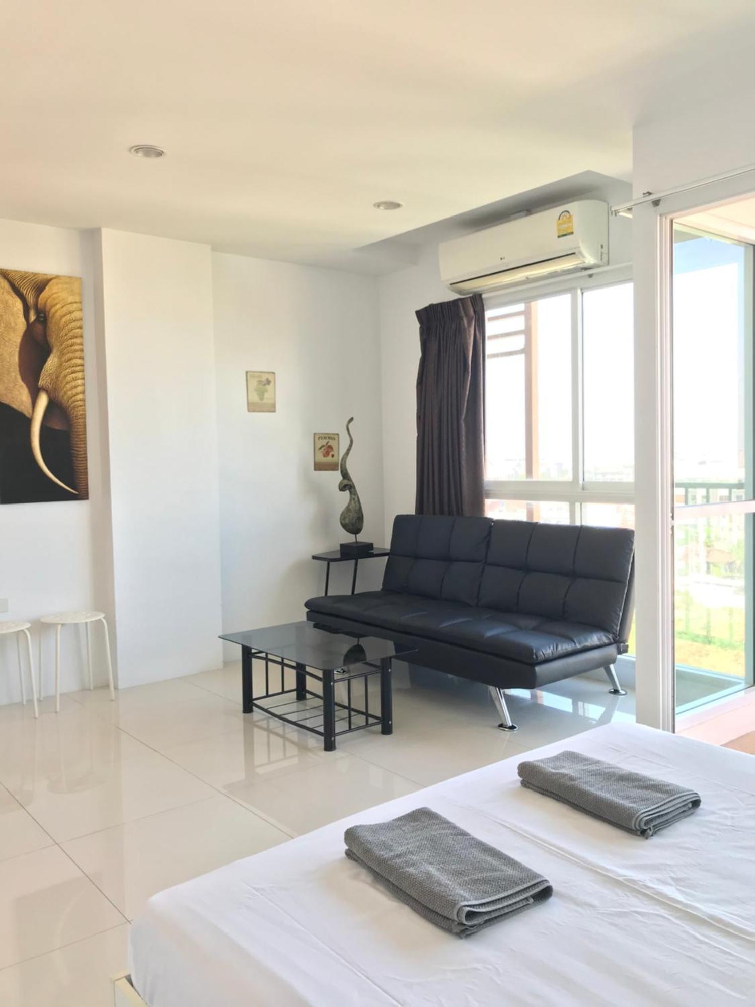 Diamond Suite Pattaya Buitenkant foto
